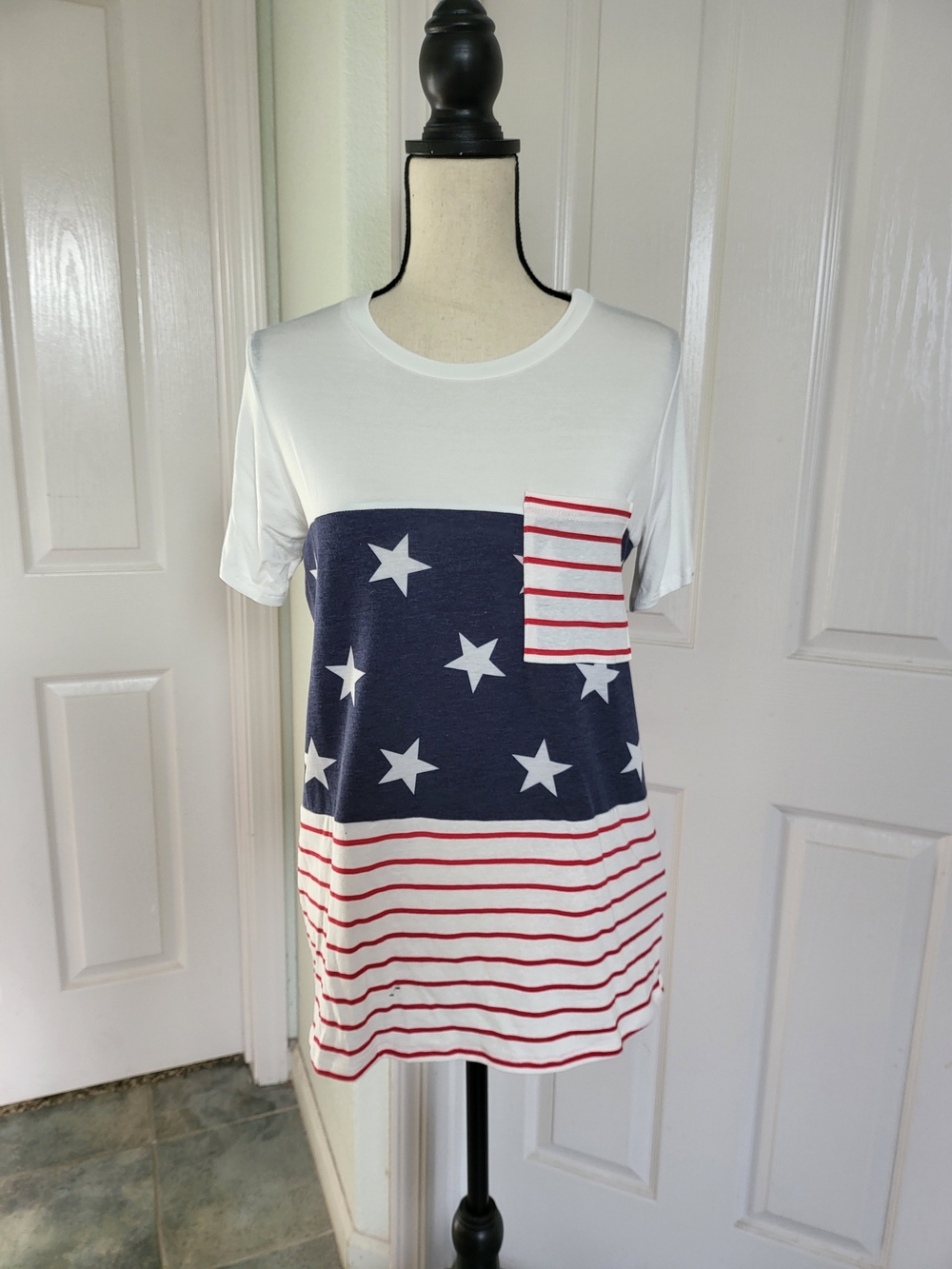 Pink Lily Patriotic Star & Stripe Pocket Tee - White, Navy, Red